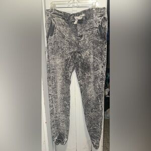 AHP Men’s Jean Joggers size 3xl